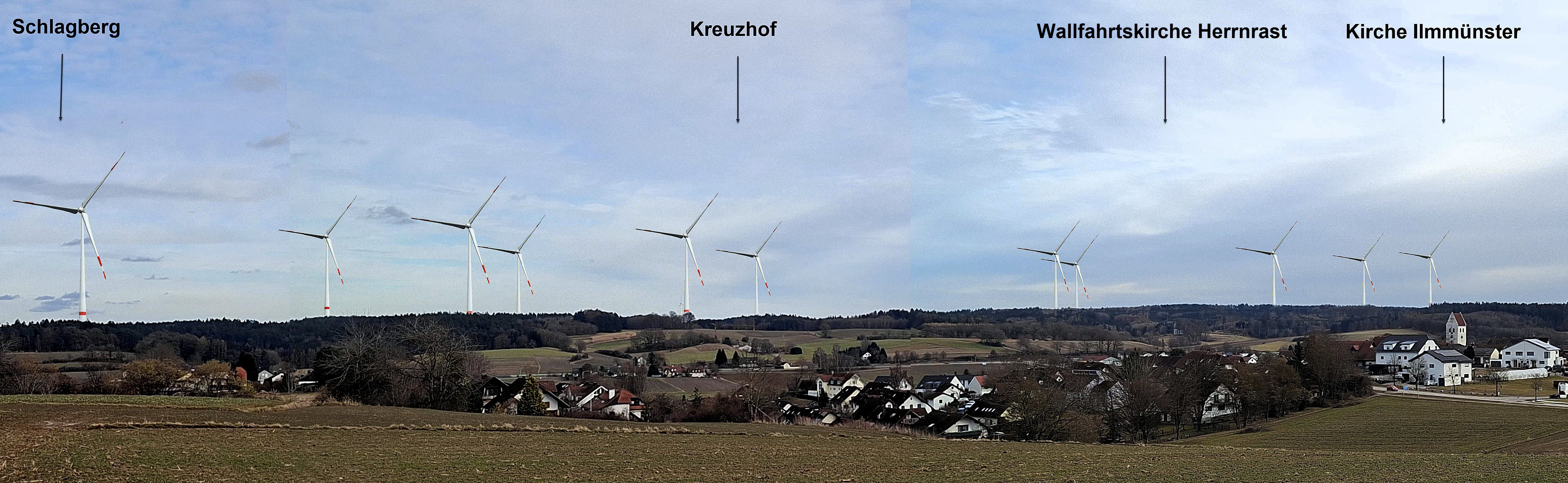 Panoramablick über die Landschaft mit Windkraftanlagen bei Schlagberg, Kreuzhof, Wallfahrtskirche Herrnrast und Kirche Ilmmünster